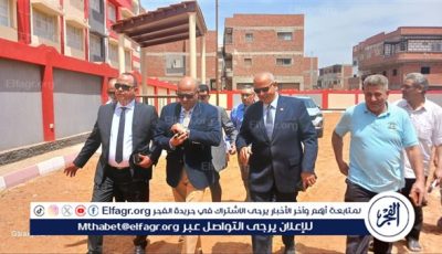 وكيل تعليم الدقهلية يشهد استلام مقاعد دراسية بميت غمر