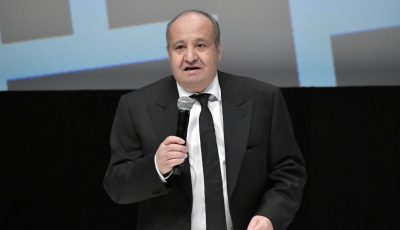 وحيد حامد.. مبدع جريء احترف “اللعب مع الكبار”