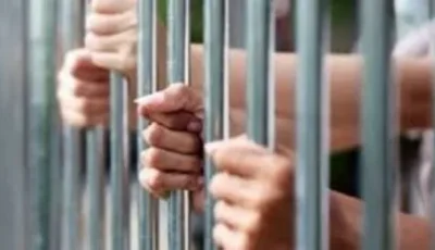 مشاجرة حول تكلفة المشروبات.. تحقيقات في فيديو اعتداء على صاحب كافية في الوراق