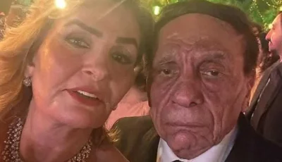صورة عادل إمام في زفاف حفيده تثير التساؤلات.. هل هي حقيقة أم نتاج ذكاء اصطناعي؟