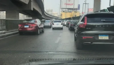 استكشف حالة الحركة المرورية في شوارع وميادين القاهرة والجيزة اليوم