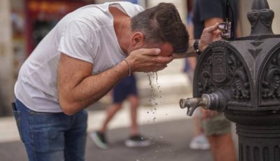 تغير المناخ يهدد الاستدامة المالية في بريطانيا.. سر الـ3 درجات