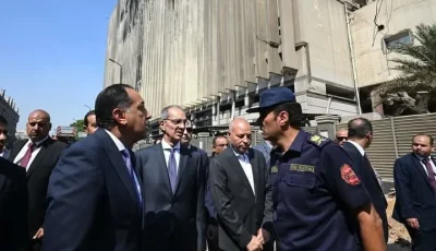رئيس الوزراء يزور “سنترال رمسيس” ويطلع على تقرير مع وزير الاتصالات