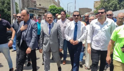 محافظ الشرقية يشارك في صلاة الجنازة ويعزي أسرة النائب مجدي عاشور في فقدان شقيقته